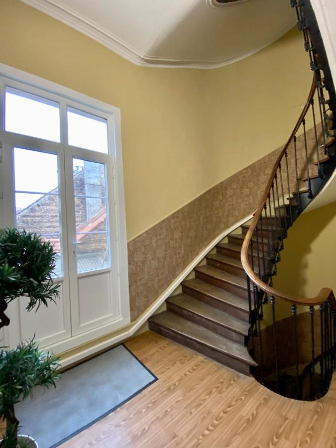 Grand Appartement De Style Haussmannien Boulogne-sur-Mer Exterior foto